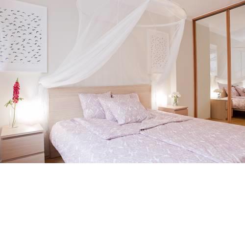 2BDR & 2BTH with BALCONY & GARAGE in Prague centre