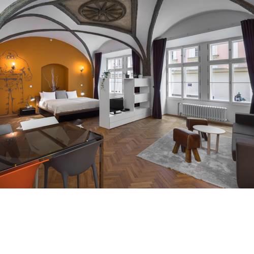 7 Tales Suites