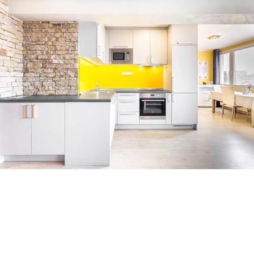 9mins oldtown+airport,privat bathroom,kitchen,WiFi