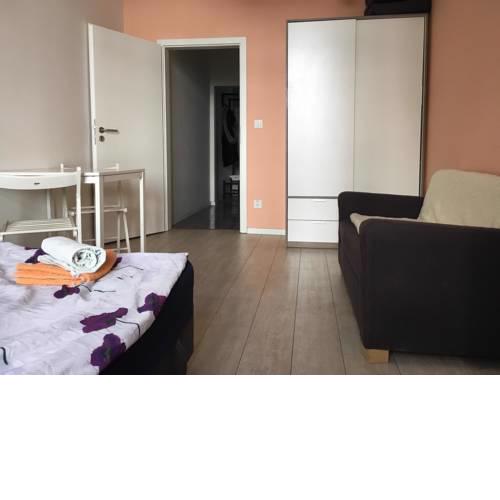 Absolute privacy in a calm house 5 minutes from the centre