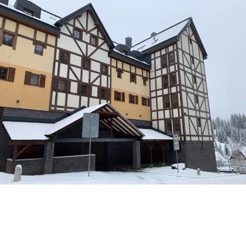 Aparthouse Javor