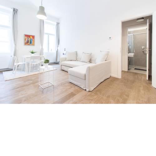 Apartment in Historical Building next to Kampa by easyBNB