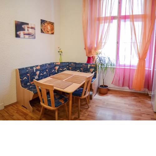 Apartment in the center of Roses Street