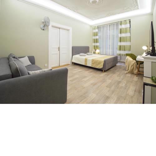 Apartment Navratilova 16