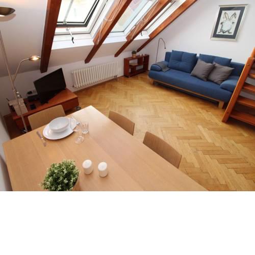 Apartment O21
