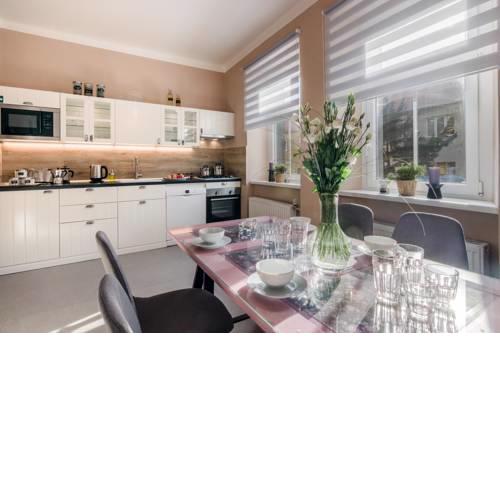Apartments with sunny garden Prague