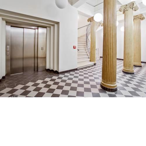 Bohemian Rhapsody Apartment