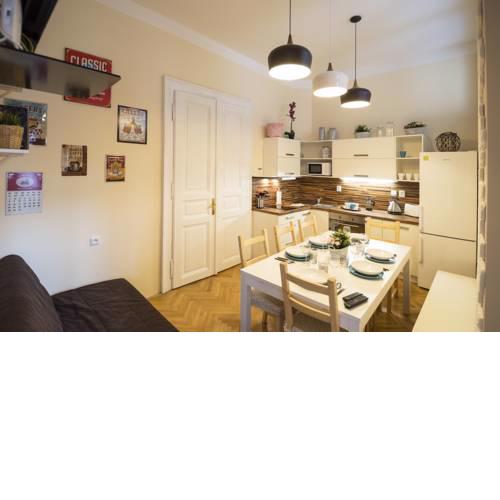 City Center Apartment Legerova
