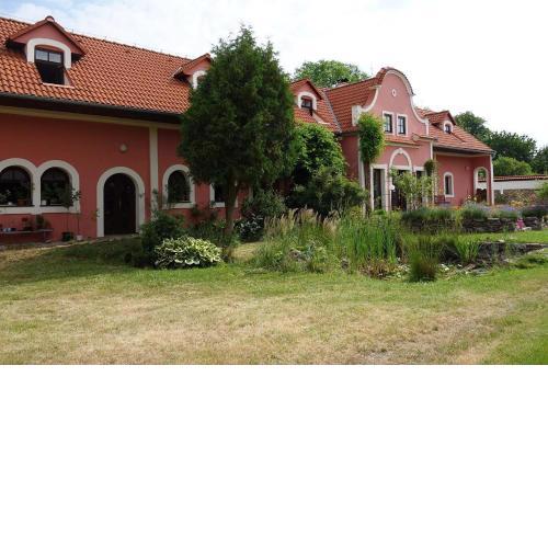 Country House with four apartments