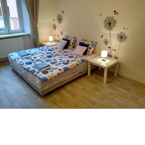 Cozy apartment Přístavní 36