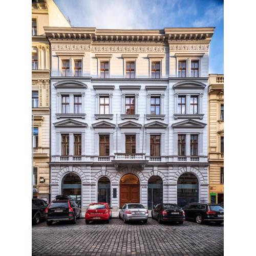Dante Apartments Opletalova 30, FREE PARKING 5min away