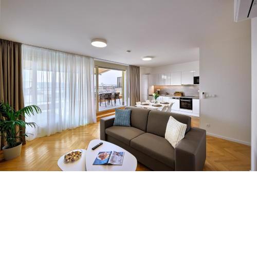 DownTown Suites Rubesova