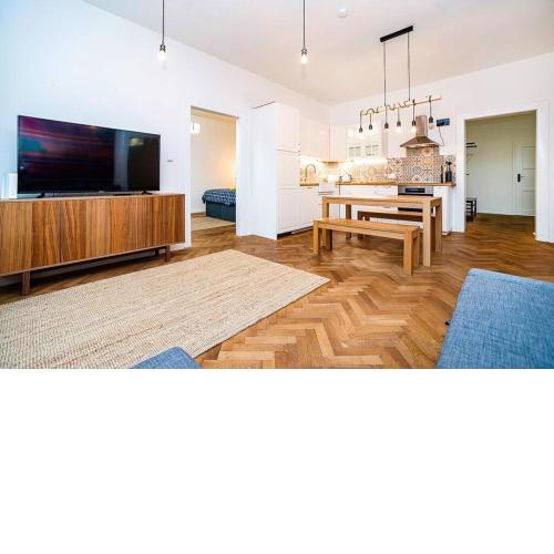 Elegant, modern, 2-bed flat by Museum of Prague