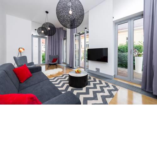 EMPIRENT Aquarius Apartments