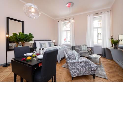 EMPIRENT Garden Suites
