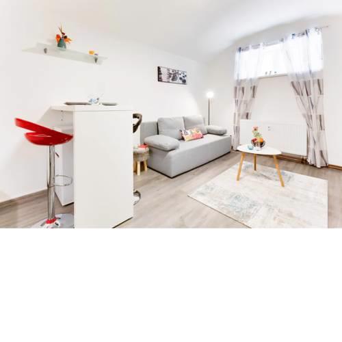 Equipped Apartment at Unique Villa with Netflix