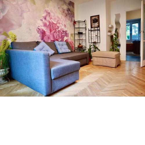 Family cozy Apartment metro access