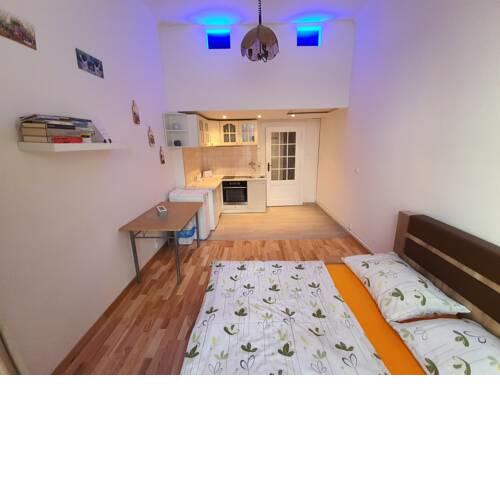 Get Prague Flat Slovenska