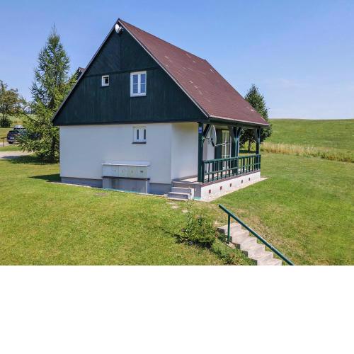 Holiday Home Holiday Hill 56 by Interhome