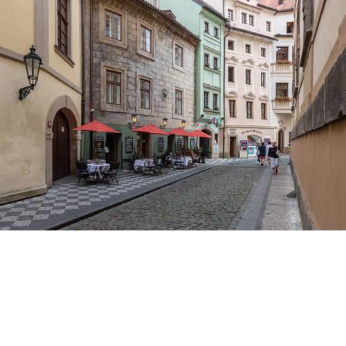 Hotel At the Black Star -Charming Romantic Suites and Apartments