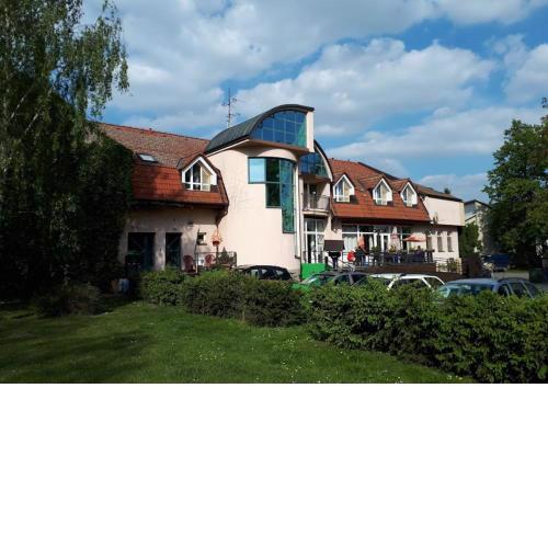 Hotel COLCHI