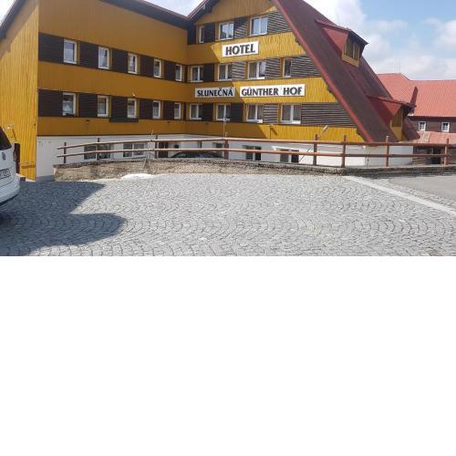 Hotel Slunečná