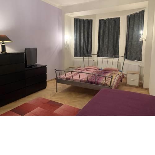 Karlin Balcony Apartment