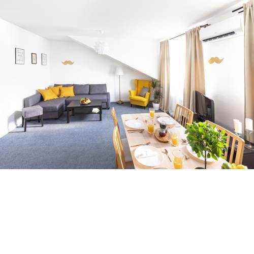 Little Tom Apartments