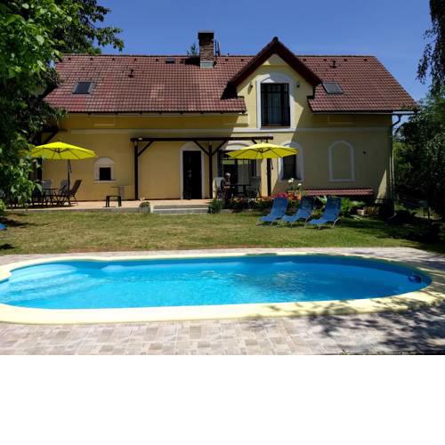 Luxe Appartement Hertvíkovice