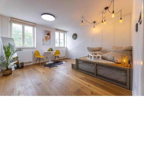 Luxurious, charming studio perfect for couples
