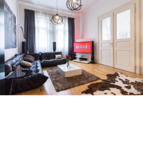 Mala Strana Apartment Melnicka by easyBNB