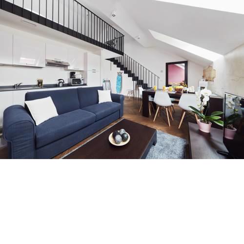 MH Apartments River Prague