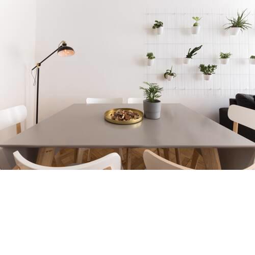 MODERN, luxe & warm apartment in Center - B