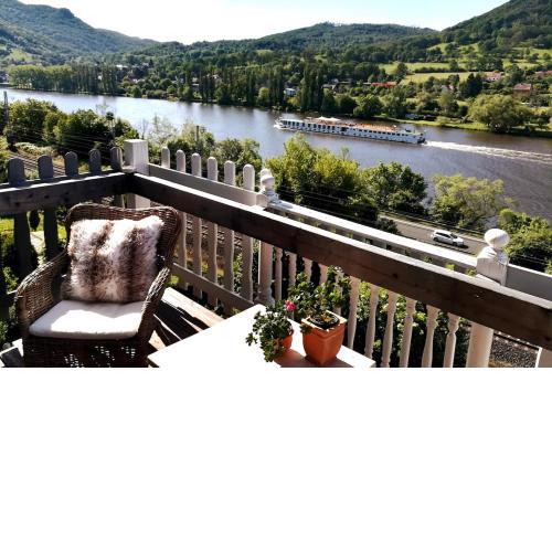 Mountains Galerie Apartment Hana
