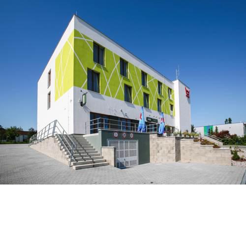 Nad Královnou Hotel & Restaurant