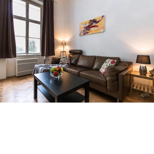 P+E+P Apartment