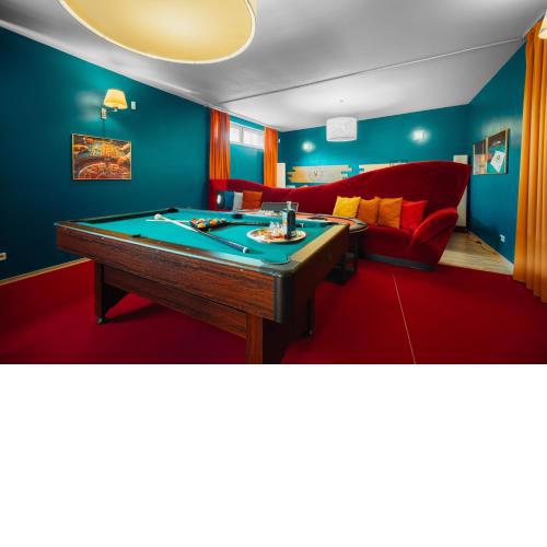 Private Hostel Casino Royal