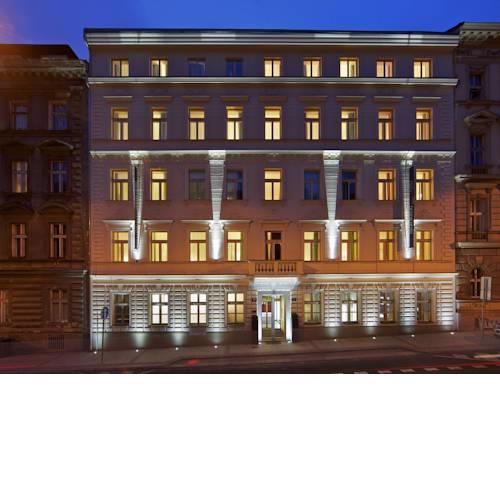 Red & Blue Design Hotel Prague