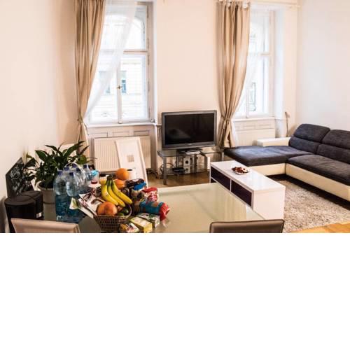 RESIDENCE AT MUSEUM 2-BEDROOMS WITH BALCONY