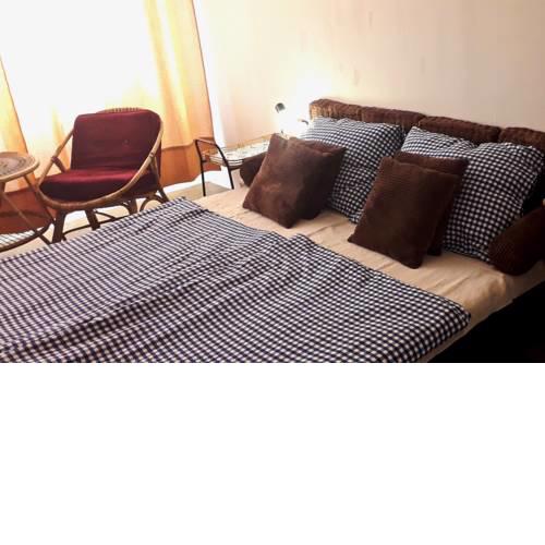 RETRO Apartment Prague - close to metro station