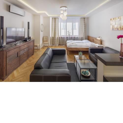 Selinor Old Town Apartments