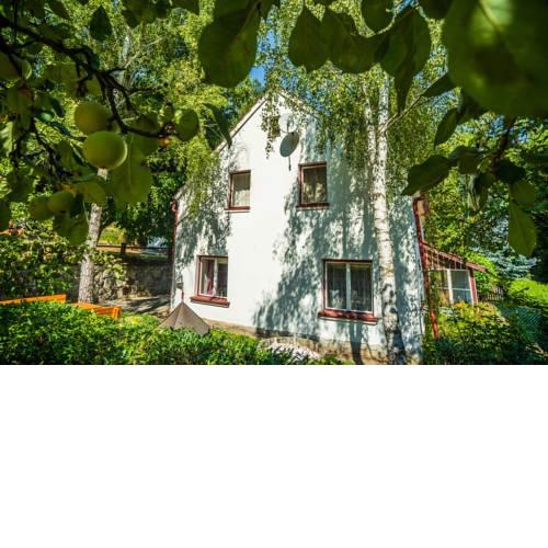 Silver Linden Cottage