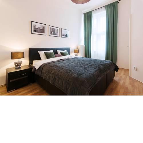 Stylish quiet apartment in the heart of Prague