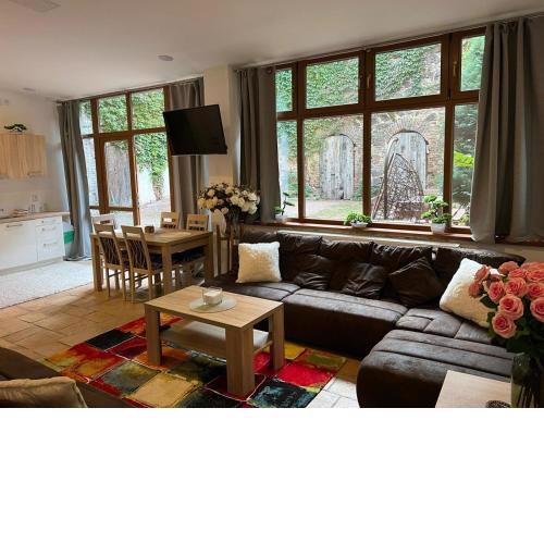 Thermal Apartments