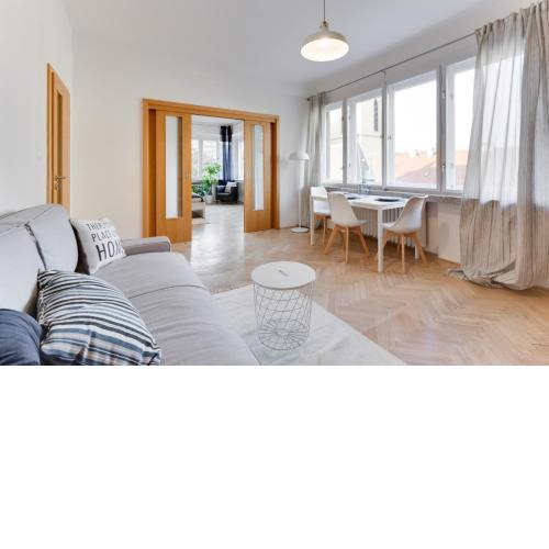 Top Flat 2 Bedrooms in Historical Center - Klimentska