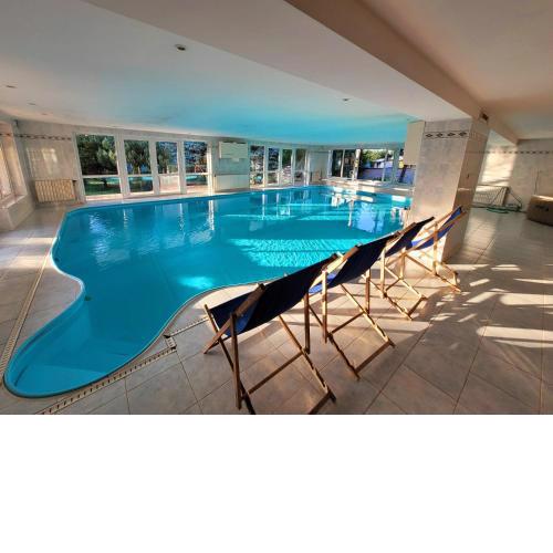 Wellness Aqua House