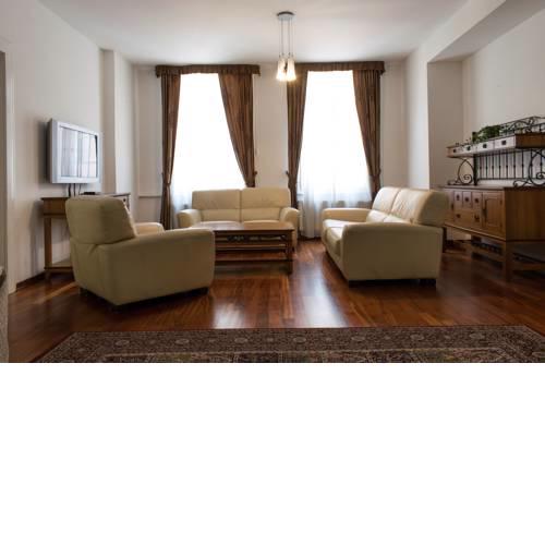Wenceslas Square Apartments, 150 square metres, 2 bathrooms, 3 bedrooms, Lounge Room, Dinning Room, Balcony, HOT TUB in Deluxe option